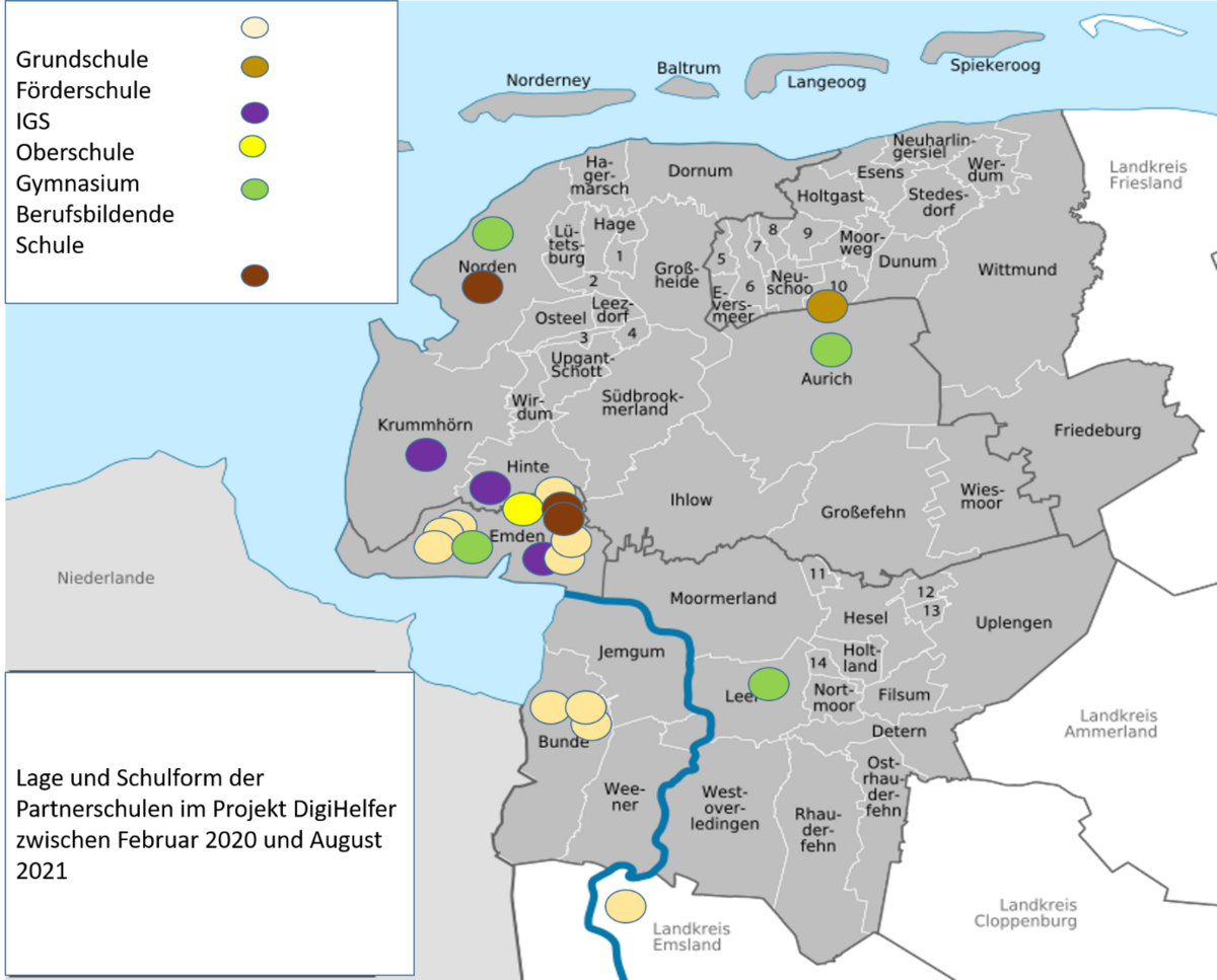 Landkarte mit markierten Standorten beteiligter Schulen und Angabe der Schulform